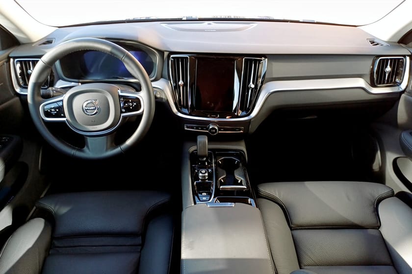 Bild 4 av Volvo V60 T6 Plus Dark Nordic Edition