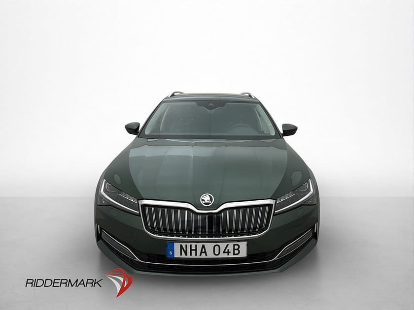 Bild 2 av Škoda Superb iV Kombi Skoda TSI L&K Drag CANTON Kamera