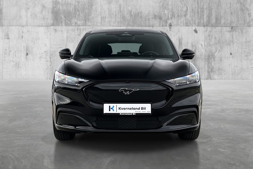 Bilde 2 av Ford Mustang Mach-E Long Range AWD LR ACC/B&O/360/EL.BAKLUKE/EL.SETER