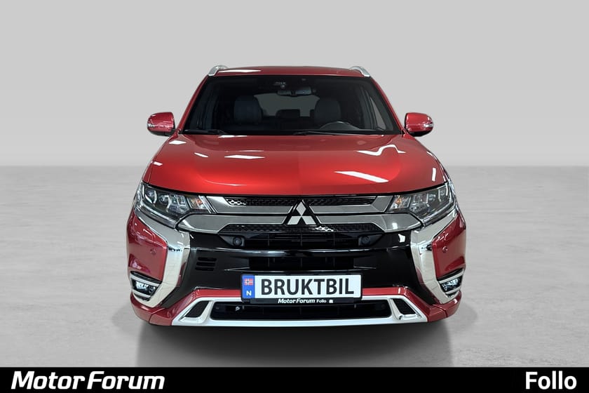 Bilde 2 av Mitsubishi Outlander PHEV 2.4 INSTYLE+/360KAMERA/4WD/SKINN/Norsk solgt