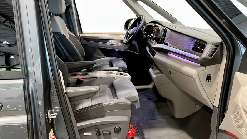 Bild 3 av Volkswagen Multivan eHybrid 4M 4MOTION DSG Sekventiell, 245hk