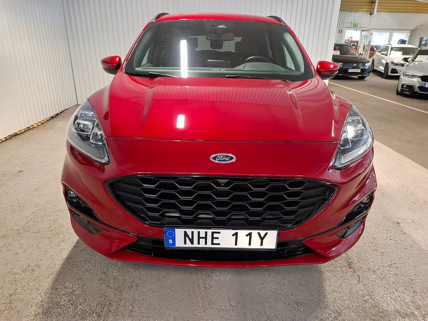 Bild 2 av Ford Kuga Plug-In Hybrid E-CVT ST-Line Led ISA Adap Farth Drag
