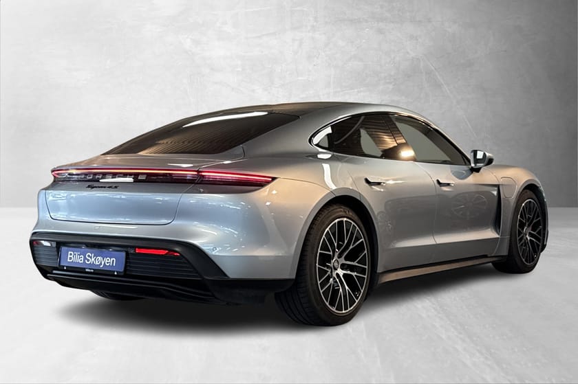 Bilde 4 av Porsche Taycan 4S Sport Chrono, Panorama, Bose, ACC, 18Veis