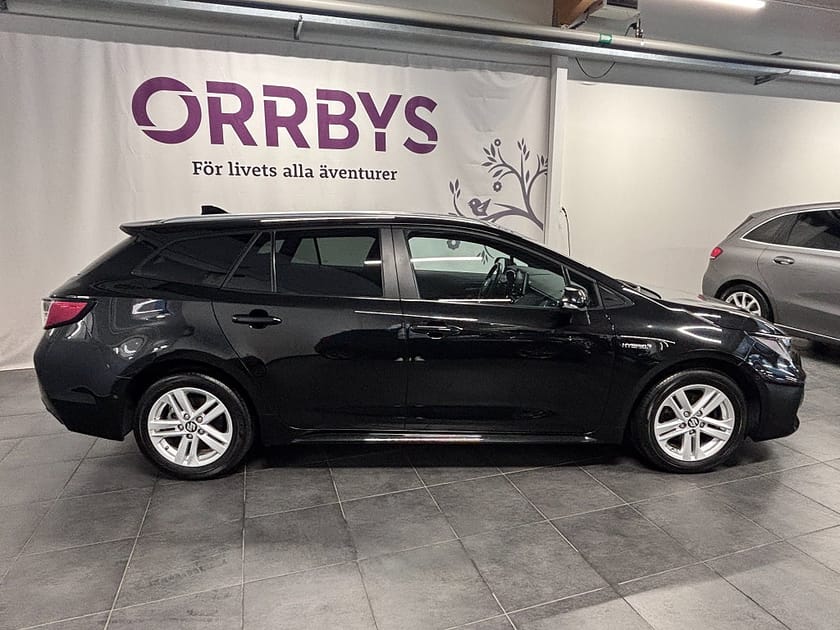 Bild 3 av Suzuki Swace Hybrid 1.8 Inclusive Moms Apple Carplay, Rattvärme