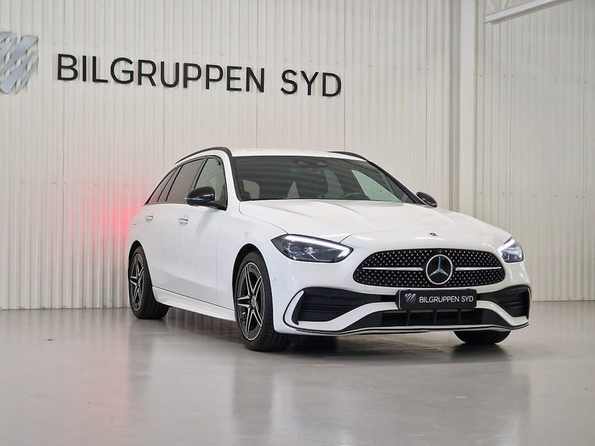 Bild 4 av Mercedes-Benz C 220 T d 9G-Tronic AMG|Night|Dragkrok|360°|MOMS