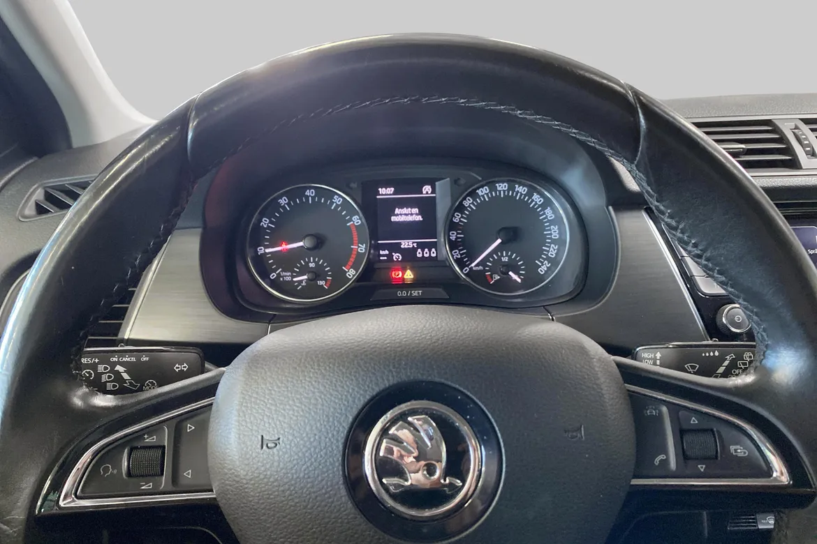 picture of a car