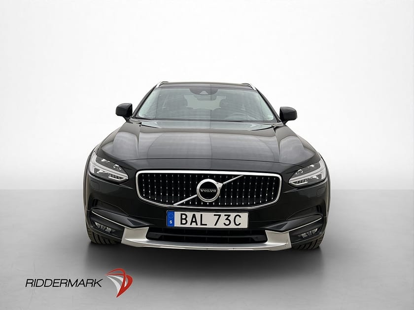 Bild 2 av Volvo V90 Cross Country D4 AWD Advanced Skinn Kamera Drag