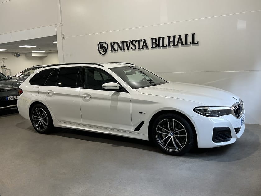Bild 3 av BMW 530e xDrive Touring Steptronic M Sport Leasbar Drag 292hk