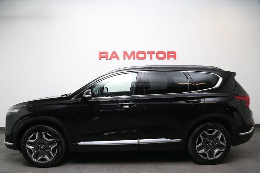 Bild 3 av Hyundai Santa Fe PHEV 1,6 265hk 6AT 4WD 7 sits Advance Motorv Drag