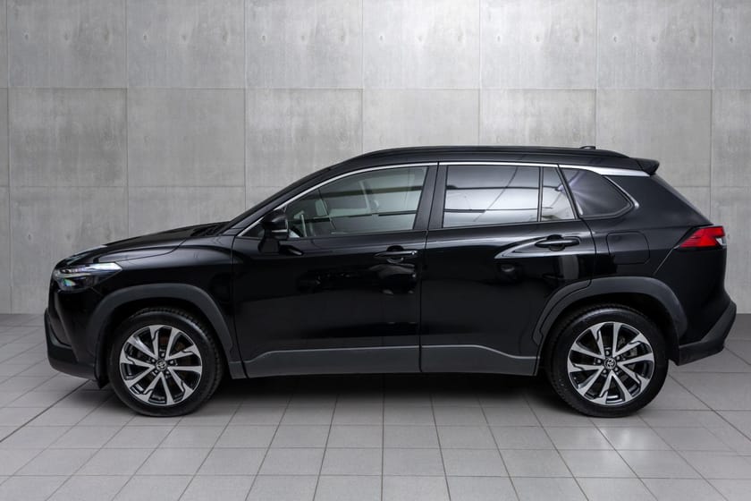 Bilde 2 av Toyota Corolla Cross Hybrid AWD-i 2,0 Executive