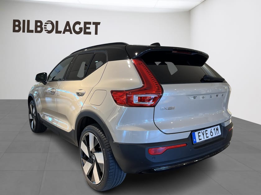 Bild 3 av Volvo EX40 Single Motor Extended Range Ultra ( Drag,Harman,Pixel Tech)