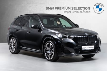 BMW iX1 xDrive30 M Sport-Krok-Harman/Kardon-Glasstak-Skinn