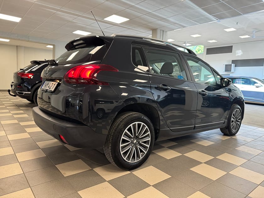 Bild 5 av Peugeot 2008 1.2 PureTech 110 EAT Automat ACC Kamrem bytt