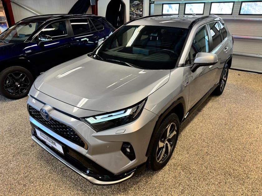 Bilde 2 av Toyota RAV4 Plug-in Hybrid PHEV AWD-i Active Tech