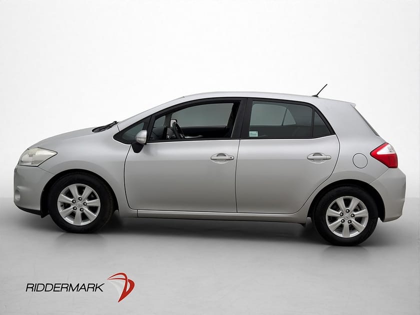 Bild 4 av Toyota Auris 1.4 90hk Plus Motorvärmare 0.45 l/mil