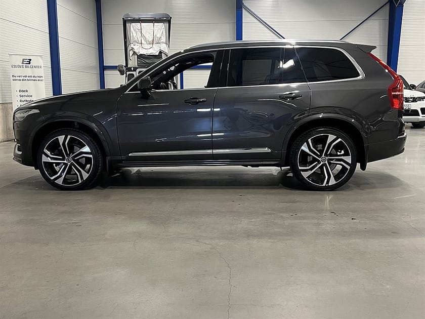 Bild 5 av Volvo XC90 B5 AWD 235 HK Ultimate Bright Edition / 7-Sits / Panorama / HUD