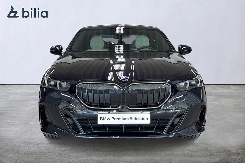 Bild 5 av BMW 530e xDrive M-Sport Pro| DEMOBIL | Supercharged | Panorama