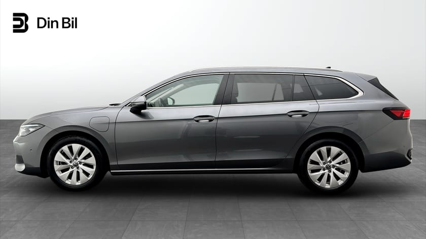 Bild 2 av Volkswagen Passat Variant eHybrid DSG Business Drag/Värmare