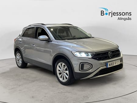 Volkswagen T-Roc TSI 110hk Cockpit/CarPlay/2-zons