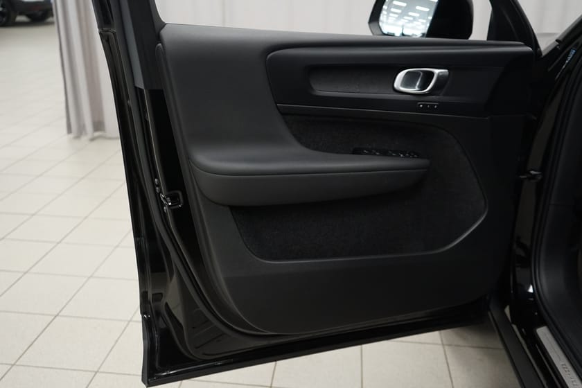 Bild 5 av Volvo XC40 Recharge Twin motor Plus |