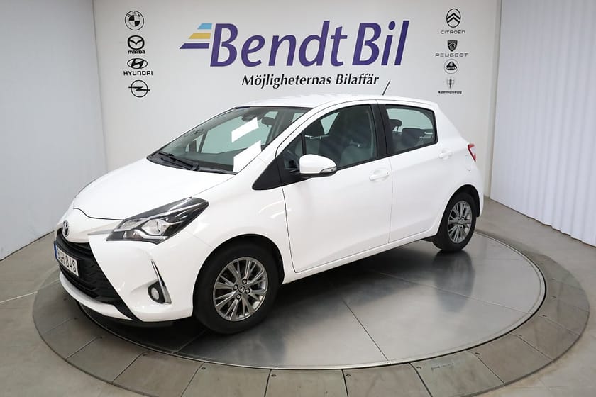 Bild 4 av Toyota Yaris 5-dörrar 1.5 VVT-iE Active 111hk / Vinterhjul
