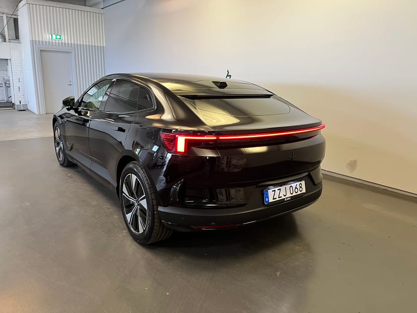 Bild 3 av Polestar 4 Long Range Single Motor Business edt/ 360 Kamera/ Panoramatak/ Navigation/ Headup Display/ 10.000kr Tillbehör/