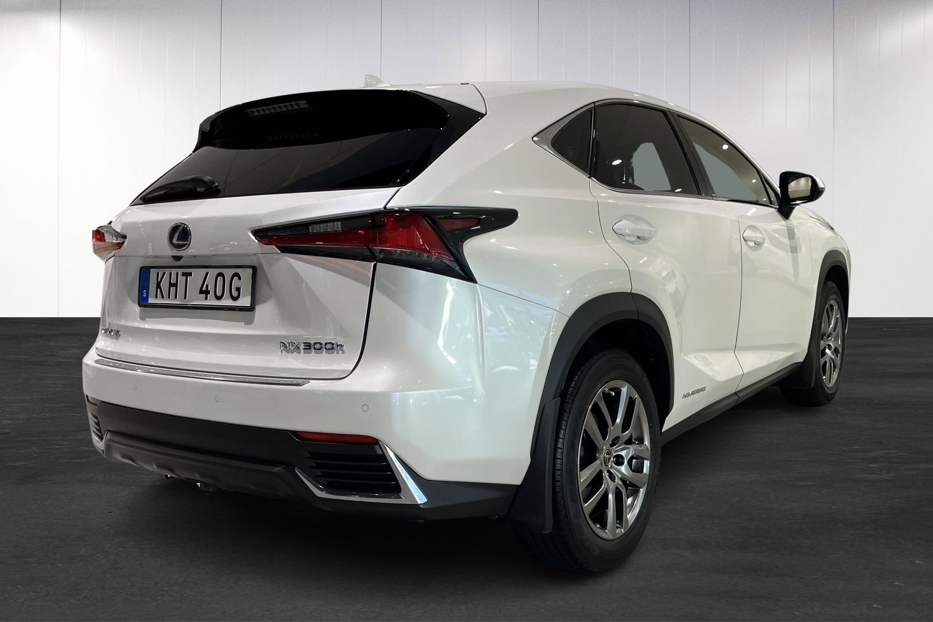 Lexus NX 300h Executive 2019, bild 4/10