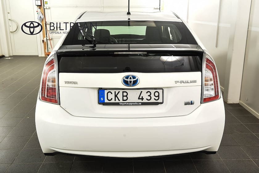 Bild 4 av Toyota Prius Hybrid 1,8 Elhybrid Motorvärmare Vinterhjul