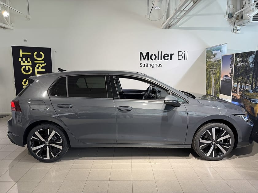 Bild 2 av Volkswagen Golf Life 1,5 eTSI 150 HK DSG7