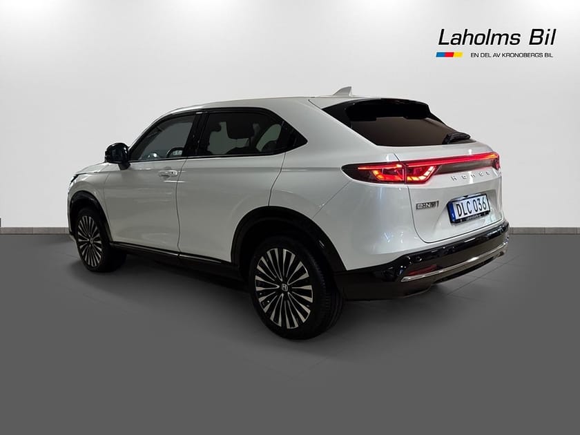 Bild 3 av Honda e:Ny1