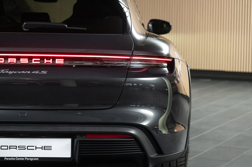 Bilde 4 av Porsche Taycan 4S Cross Turismo Pano/Matrix/Sport-chrono/BOSE/18-vei/ACC/+++