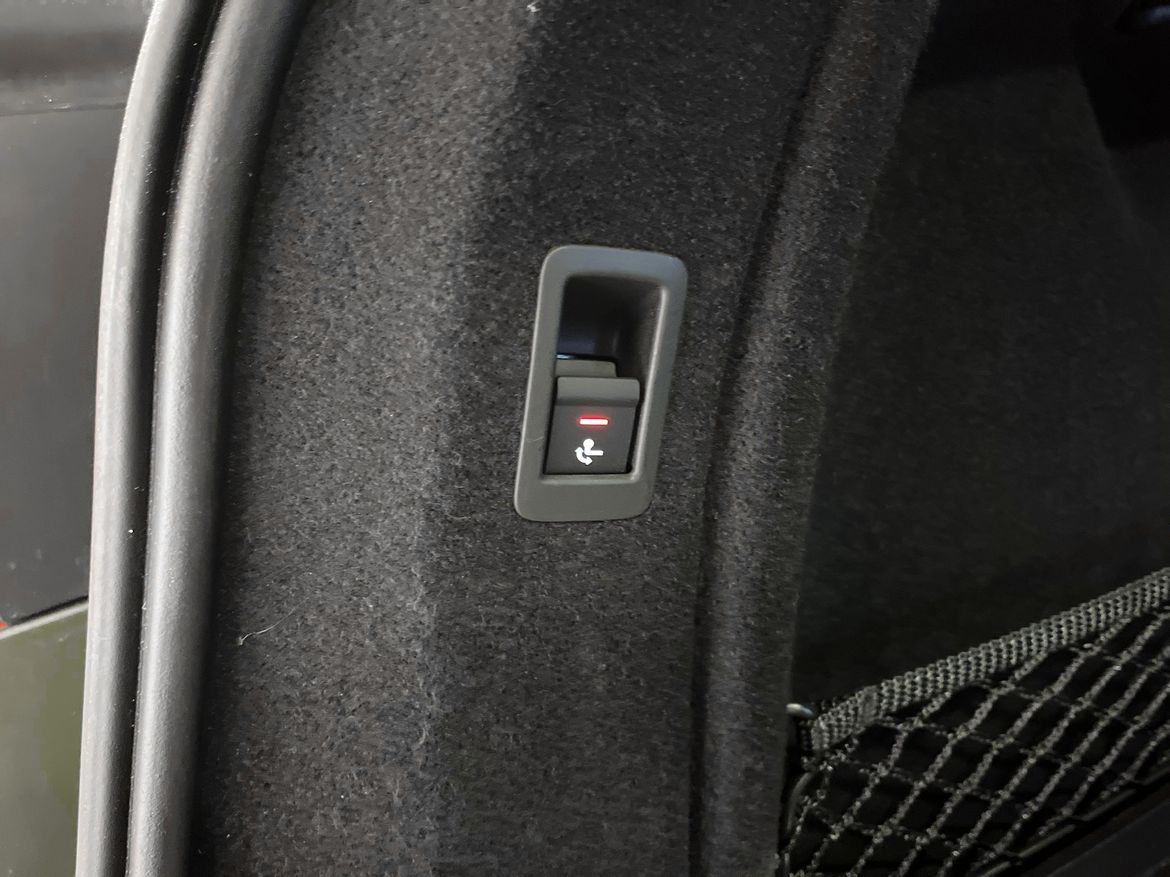 Audi A4 2023 - miniatyr 13