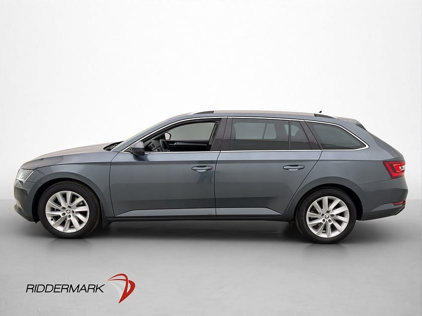 Bild 4 av Škoda Superb Kombi Skoda 1.5 TSI 150hk Värmare Kamera Canton Drag Skinn