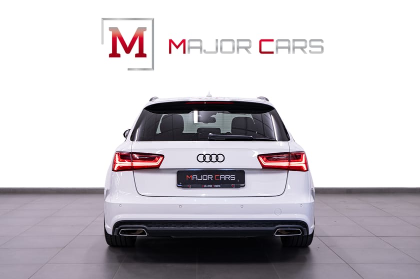 Bild 5 av Audi A6 Avant 2.0 TDI Q S-Line Matrix 20" Svart Optik Drag