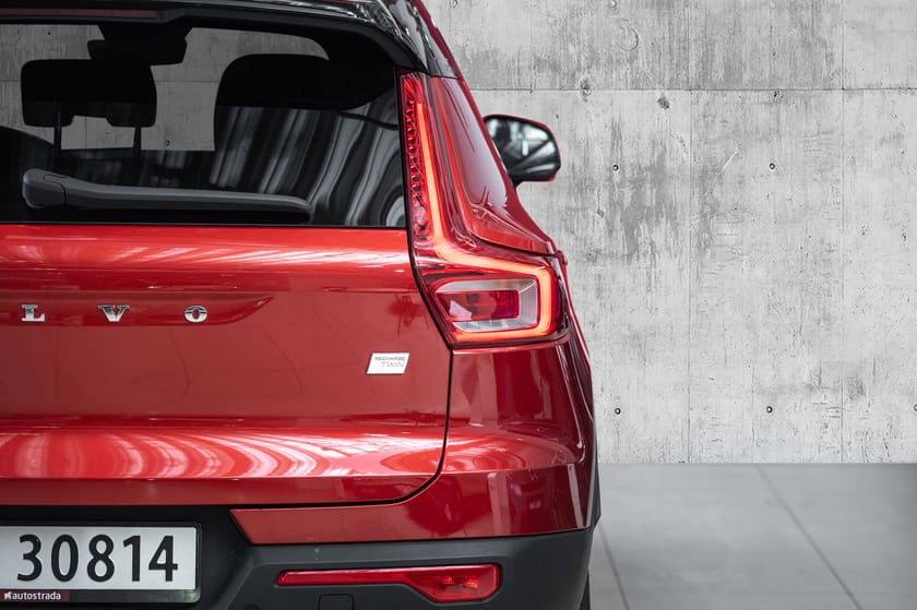 Bilde 3 av Volvo XC40 Recharge Twin Pro | 360 | Krok | H/K | Minne | 20"