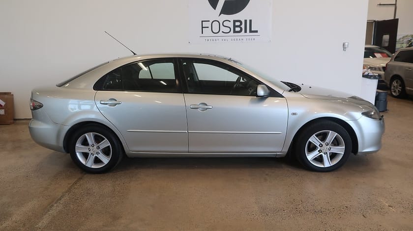 Bild 3 av Mazda 6 Sport *RÄNTEKAMPANJ 3.45%* 2.0 MZR Sommar/vinterhjul