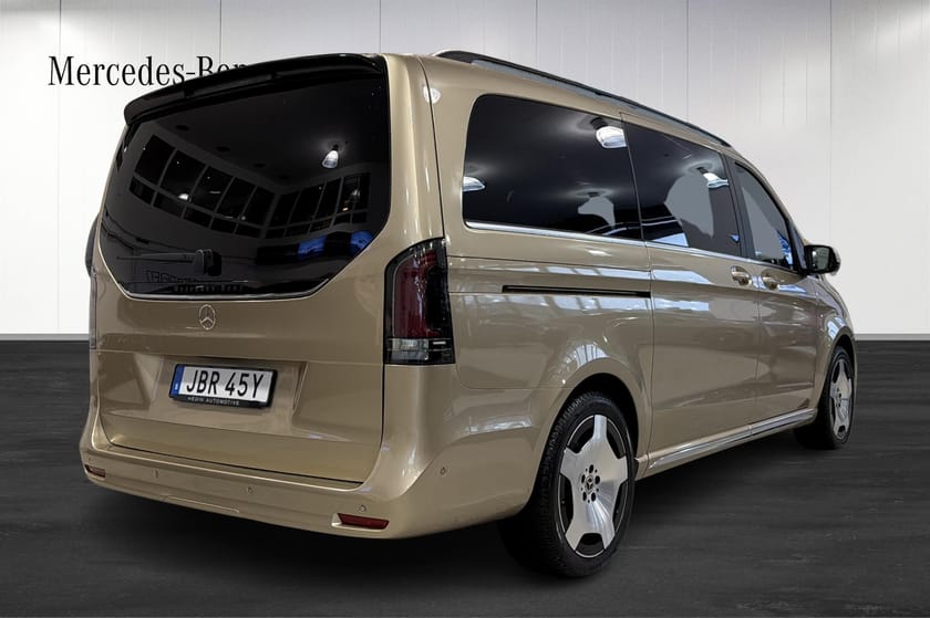 Bild 4 av Mercedes-Benz V 300d 4MATIC 3.2t 300 LÅNG EXCLUSIVE