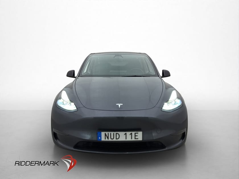Bild 3 av Tesla Model Y Long Range AWD Rattvärme Skinn Svensksåld