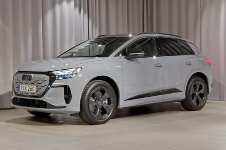 Audi Q4 e-tron performance SUV  210 KW