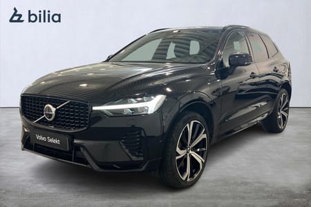 Volvo XC60 Recharge T8 R-Design Mörkt tonade rutor 5 st Parkeringskamera 360 Dragkrok halvautomatisk Passagerarstol elmanöv HarmanKardon PremiumSound