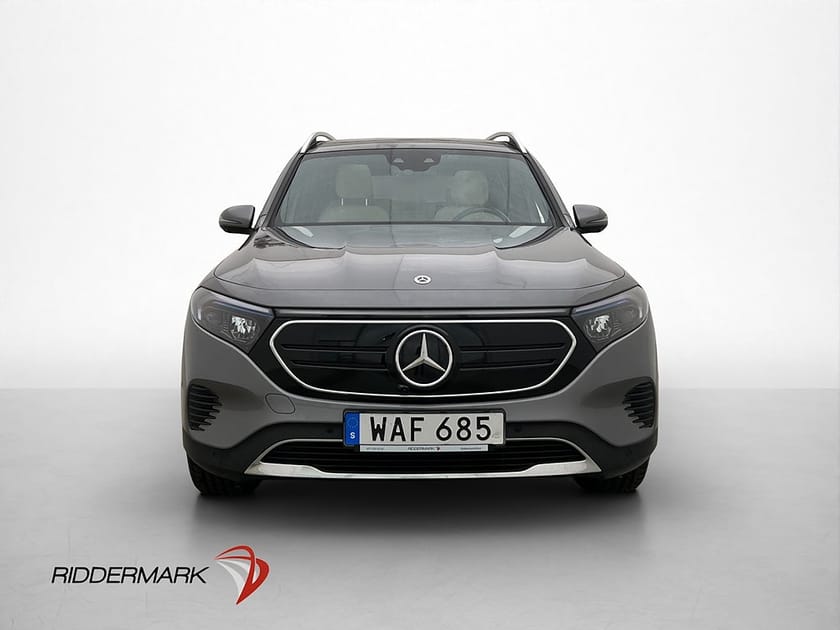 Bild 3 av Mercedes-Benz EQB 300 4MATIC 4M Progressive 7 Sit Pano HUD 360 Värm