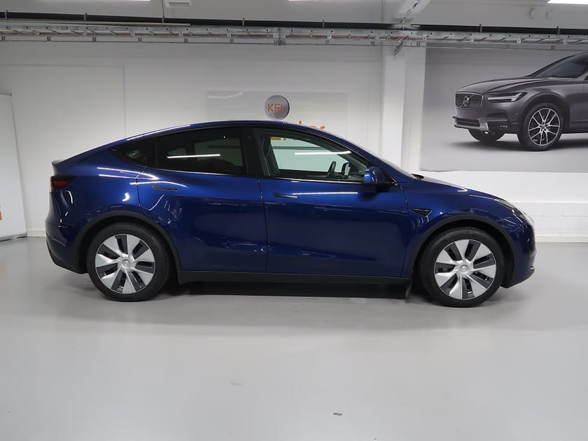 Bild 5 av Tesla Model Y Long Range AWD