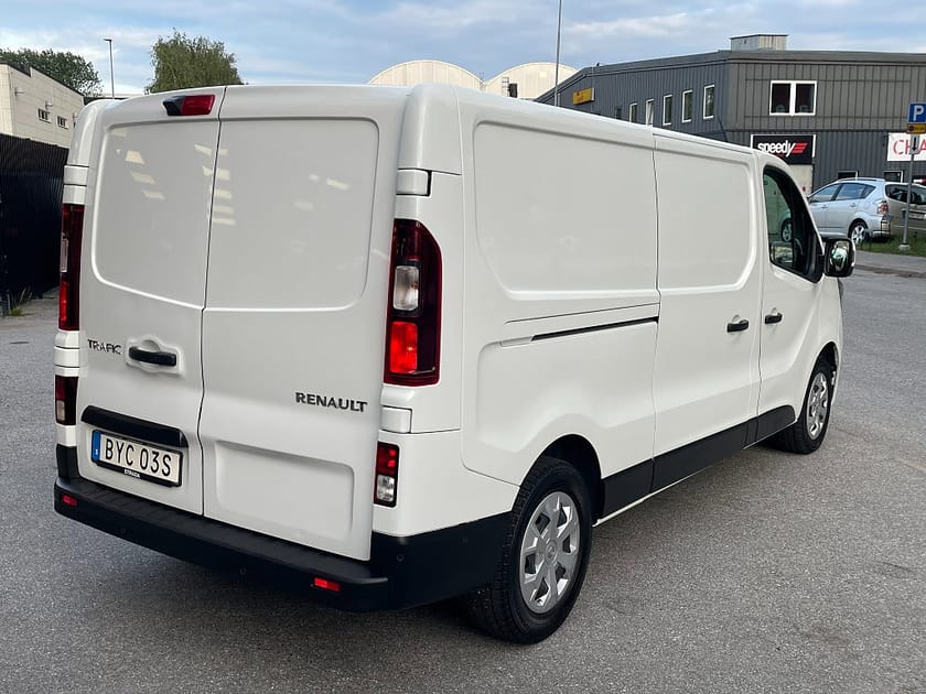 Bild 2 av Renault Trafic Skåpbil L2H1 2.0 dCi 150hk EDC Automat