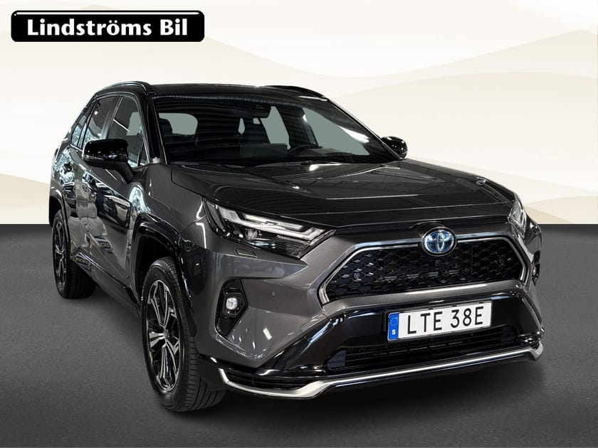 Bild 3 av Toyota RAV4 Plug-in Hybrid 2.5 AWD-I Style Premium HUD Pano Dragkrok Vinterhjul