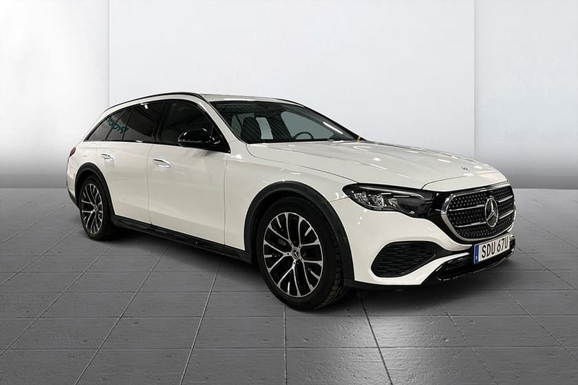 Bild 3 av Mercedes-Benz E 300 de 4MATIC All-Terrain 4M Avantgarde Drag Läder Kamera BURMESTER 313hk