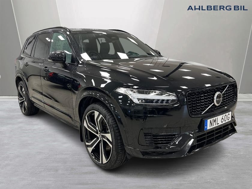 Bild 1 av Volvo XC90 7-seater T8 Ultra Dark Edition B&W, Luftfjädring, Parkeringskamera 360, Headup, Panoramaglastak, Google Maps