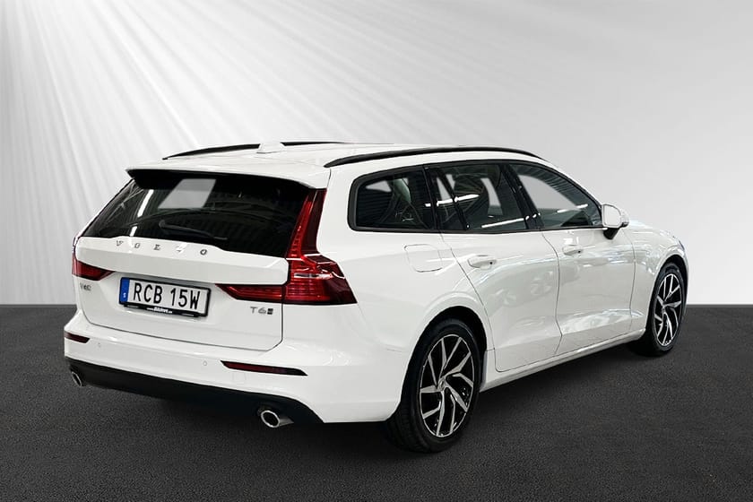 Bild 3 av Volvo V60 T6 TE Momentum Edition