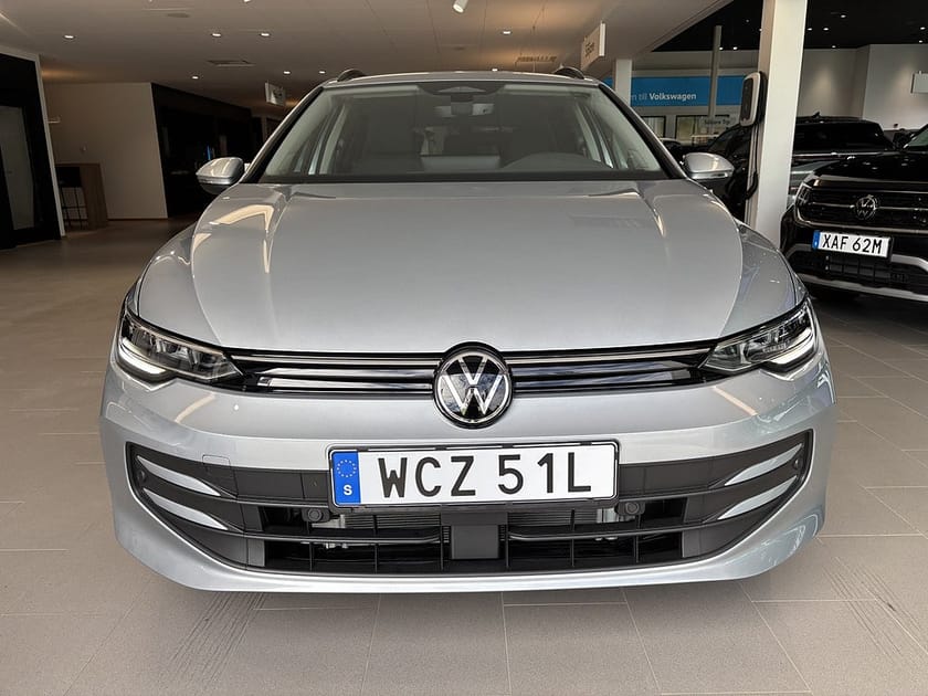 Bild 2 av Volkswagen Golf Sportscombi SC leasing 3895kr/mån tom juni