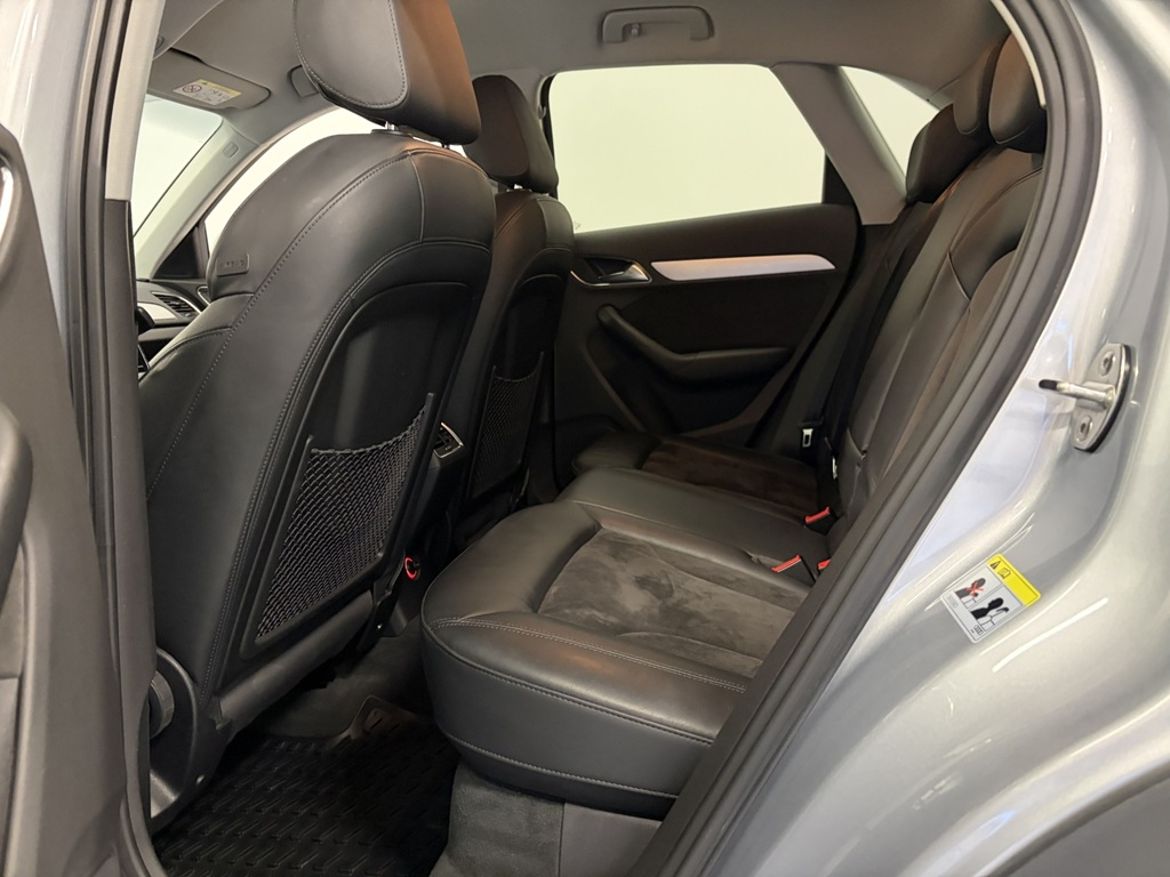 Audi Audi Q3 — bild 10