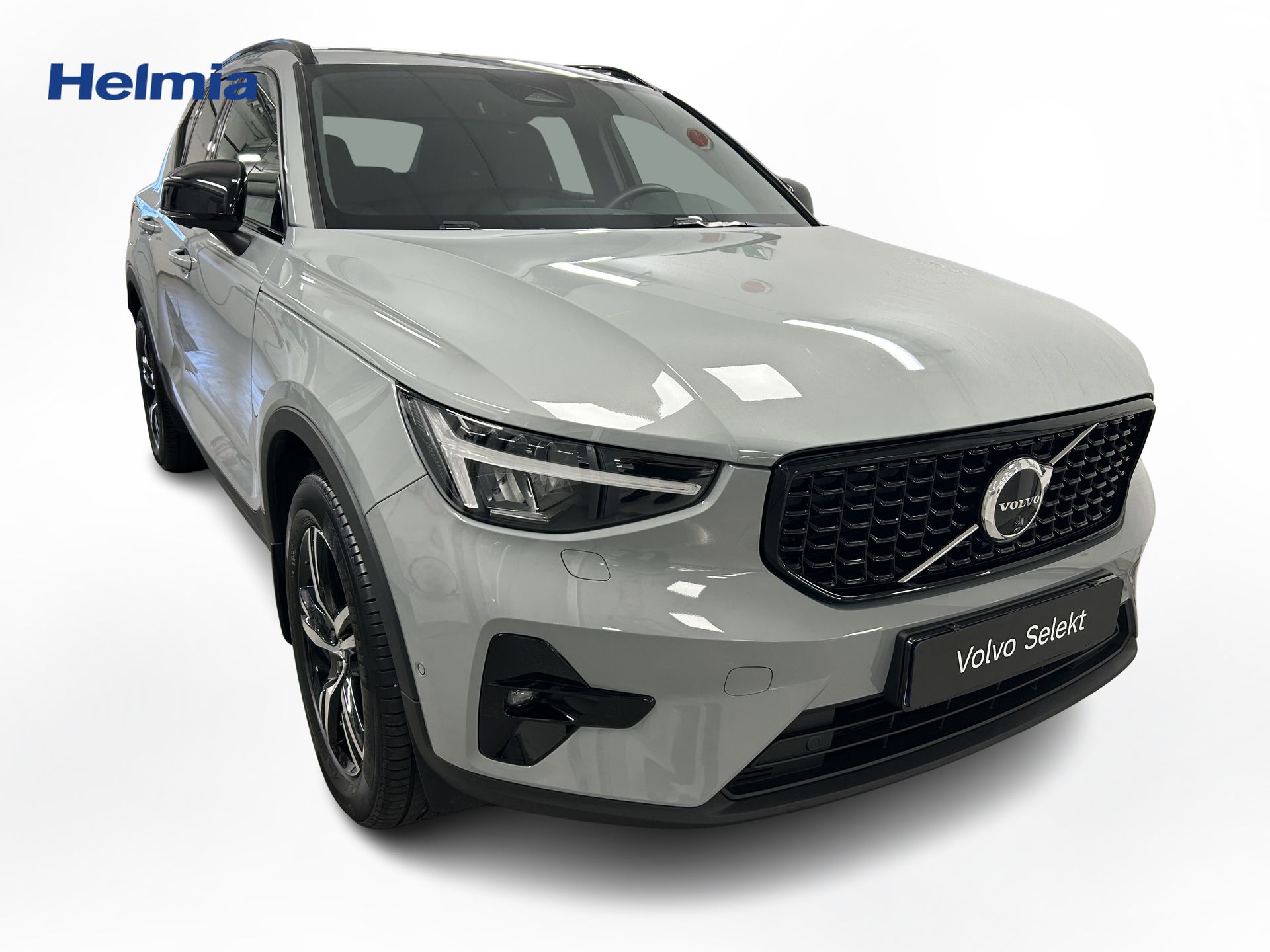 Volvo XC40 B3 FWD Bensin Plus Dark 2025, bild 4/10